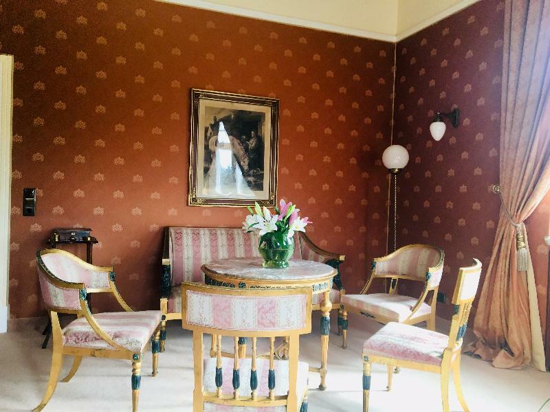 シュロスホテル ヴェンドルフ Wendorf  エクステリア 写真